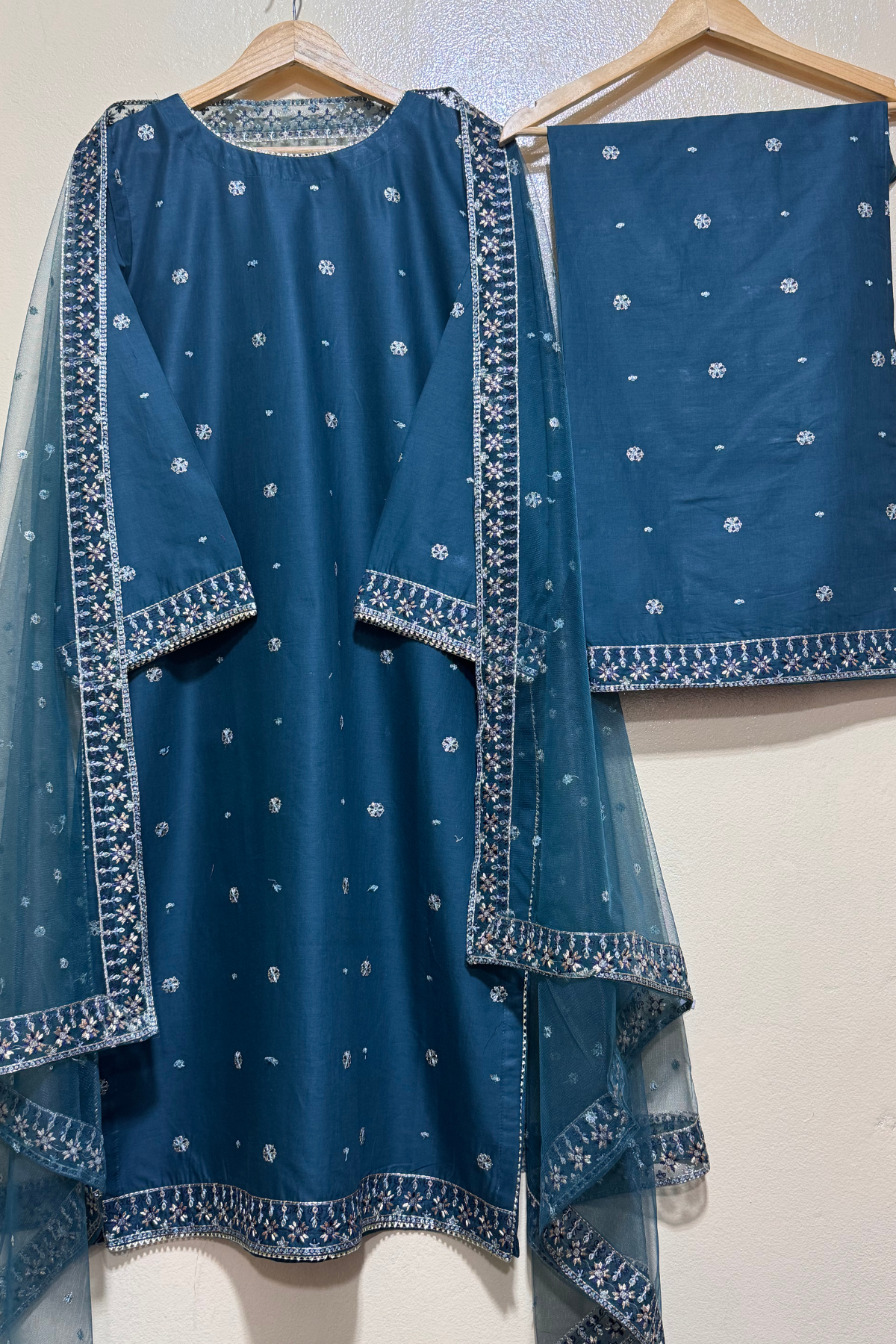 Best Selling - Eloura 3Pc Embroidered Lawn Dress
